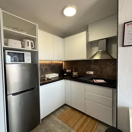 Smeraldo A Con Terrazza Vista Mare Casa de Férias Son Bou