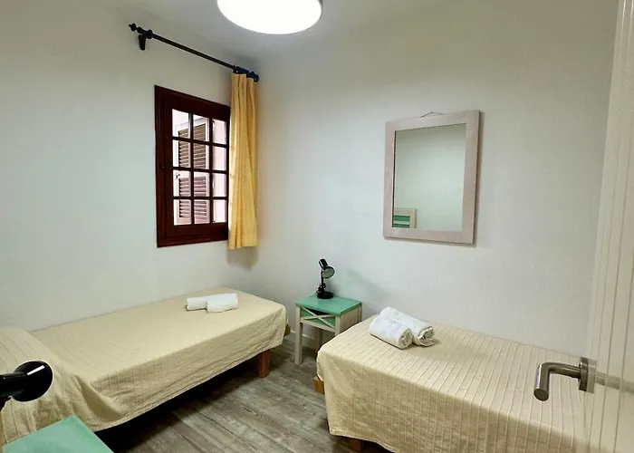 Smeraldo A Con Terrazza Vista Mare סון באו