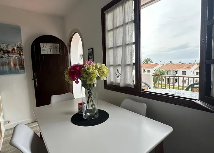 בית נופש Smeraldo A Con Terrazza Vista Mare *